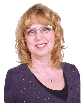 Headshot of Theresa Rowe