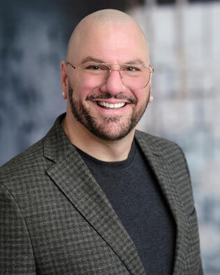 Headshot of Michael Simonetti