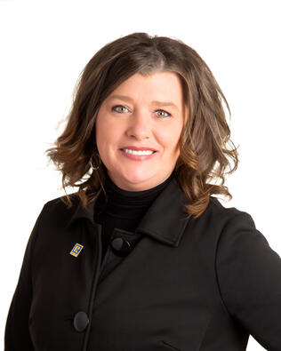 Headshot of Joie Sawdon
