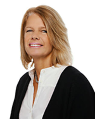 Headshot of Sue Raguse