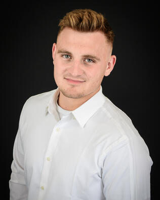 Headshot of Alden Bailey