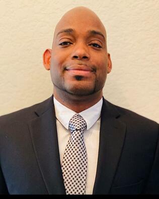 Headshot of Kevin Grant