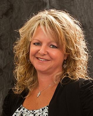 Headshot of Laura Hammerle