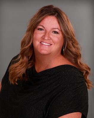 Headshot of Kelley O'Connor