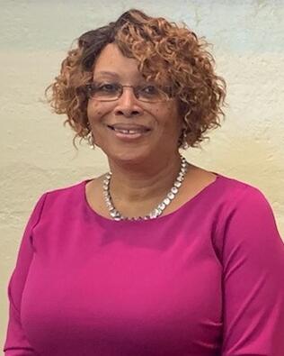 Headshot of Denise McLean