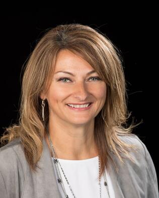 Headshot of Barbara Serwatka
