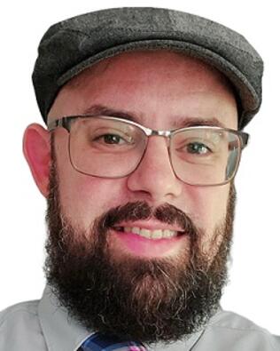 Headshot of Hector Rivera