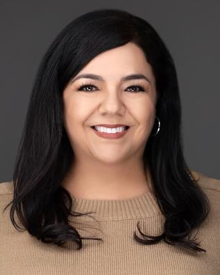 Headshot of Griselda Gil-Solis