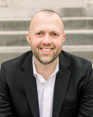 Headshot of Jeremy Sullivan