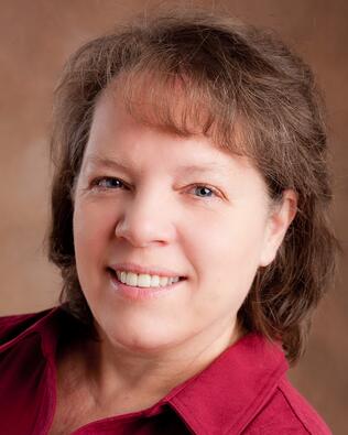 Headshot of Cathy Crisafulli