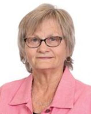 Headshot of Karen Walls