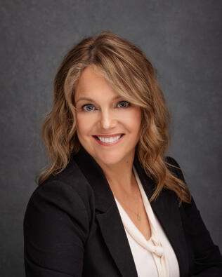 Headshot of Jenna Gutierrez