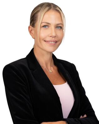 Headshot of Irina Manets