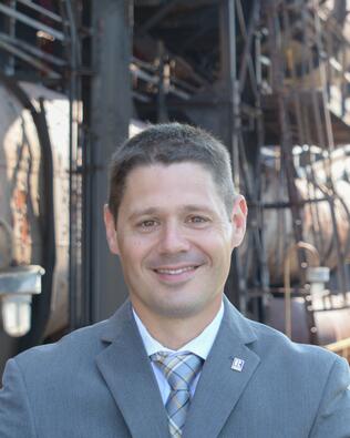 Headshot of Christopher Stager