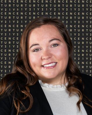 Headshot of Kayla Thompson