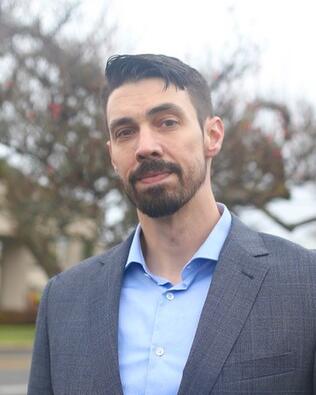 Headshot of Anthony Varela