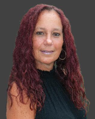 Headshot of Claudia Tubiolo
