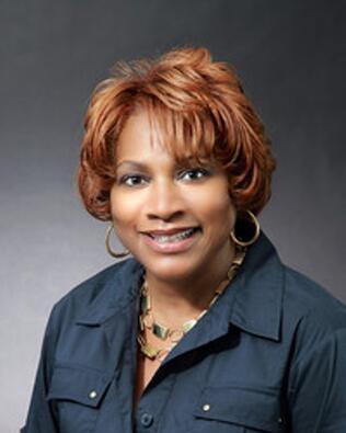 Headshot of Brenda Davis