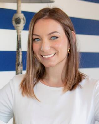 Headshot of Alyssa Catanzaro
