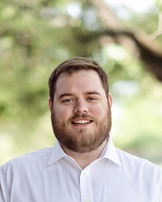 Headshot of Cameron Kirchmeier