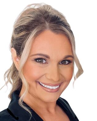 Headshot of Noelle Wilkie