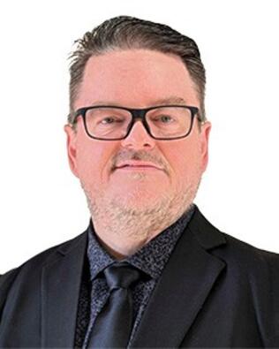 Headshot of James Ewers