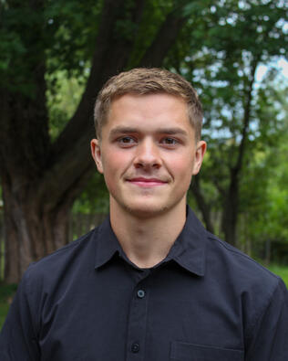 Headshot of Odan Smith