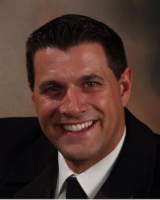 Headshot of Jeff Benson