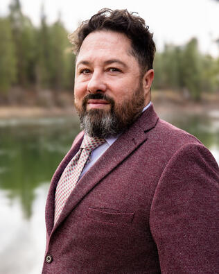 Headshot of Curtis Josaitis