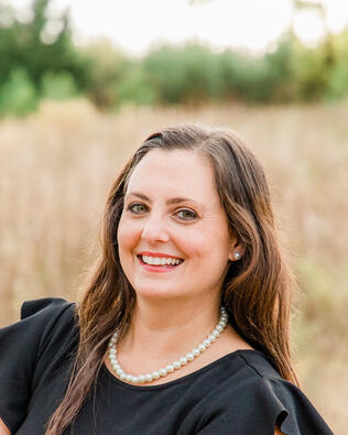 Headshot of Ashley Williams