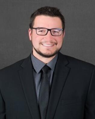 Headshot of Charlie Jahnke