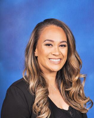 Headshot of Tanya Contreras