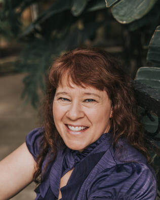 Headshot of Kathy Lampert