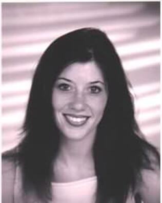 Headshot of Renee Murray
