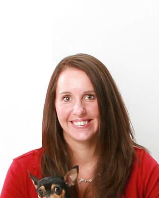 Headshot of Carrie Amick