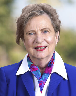 Headshot of Fran Morgan