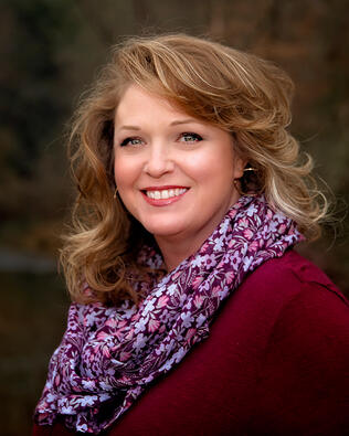 Headshot of Theresa Ceresini