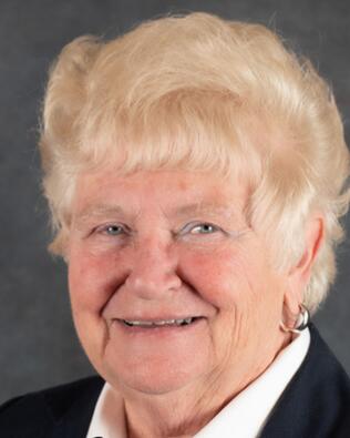 Headshot of Janet HIll
