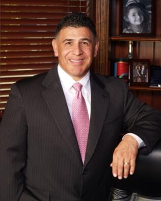 Headshot of Joseph Villaescusa