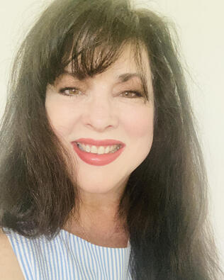 Headshot of Kathleen Long