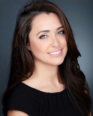 Headshot of Jennifer Ramos