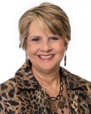 Headshot of Gretchen Greco