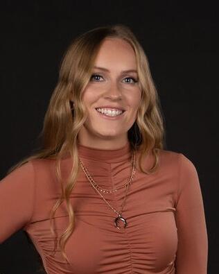 Headshot of Shelby Stewart
