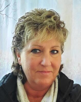 Headshot of Jill Warne