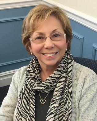 Headshot of Marilyn Bonsignore