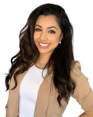 Headshot of Ivette Hernandez