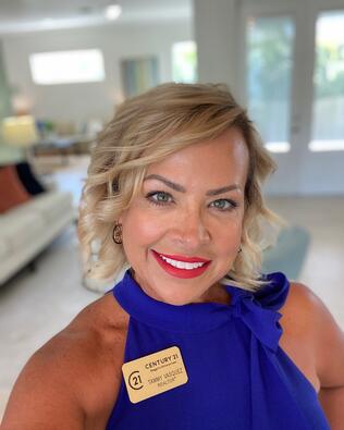 Headshot of Tammy Vasquez