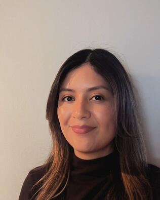 Headshot of Karina Garcia
