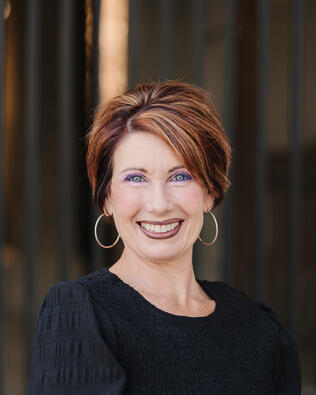 Headshot of Tiffany Kennard
