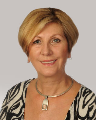 Headshot of Zuzanna Kacprzak